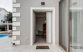 Etherealvilla-Family Villa With Pool
